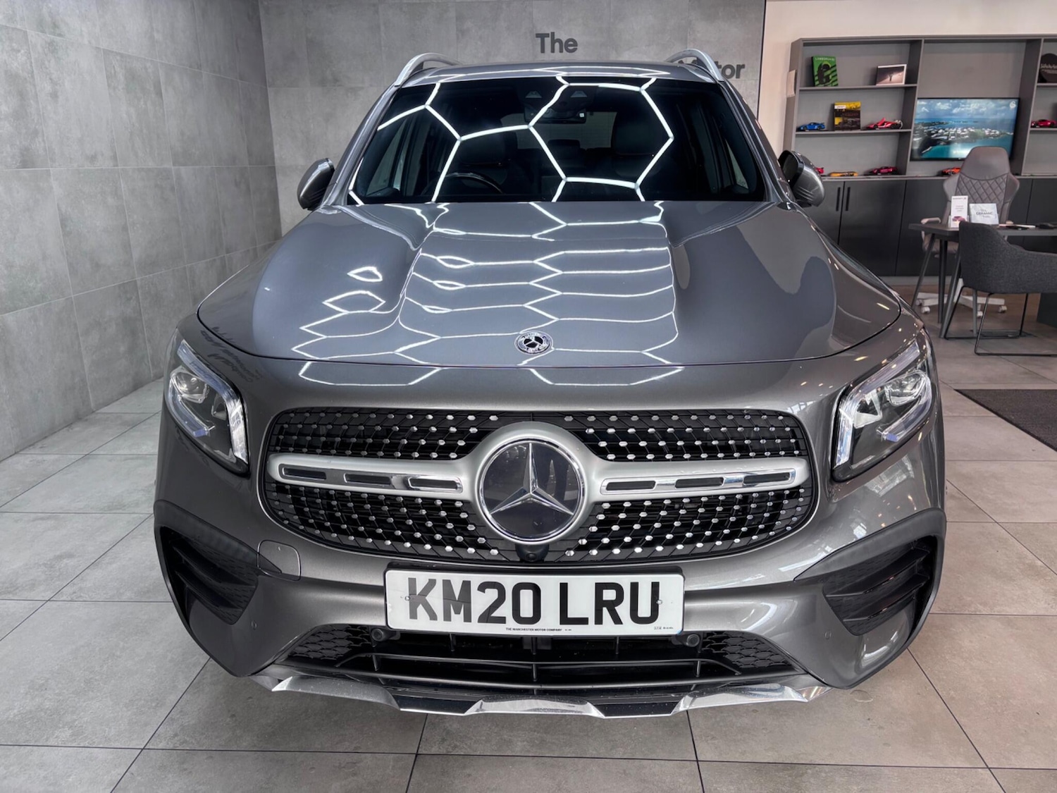 Used Mercedes-Benz GLB 2020 for sale - 76389122: Photo 3