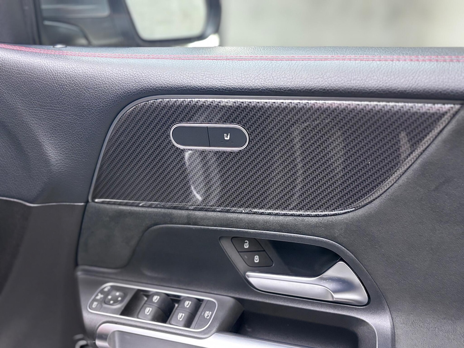 Used Mercedes-Benz GLB 2020 for sale - 76389122: Photo 33