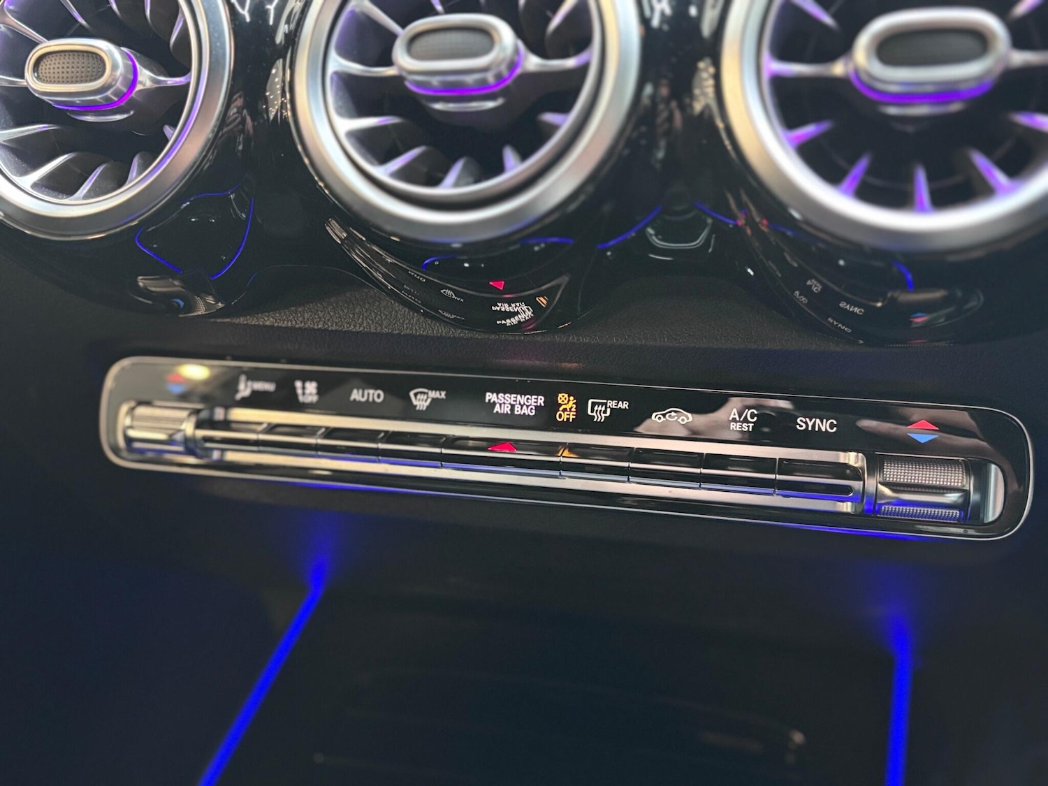 Used Mercedes-Benz GLB 2020 for sale - 76389122: Photo 39