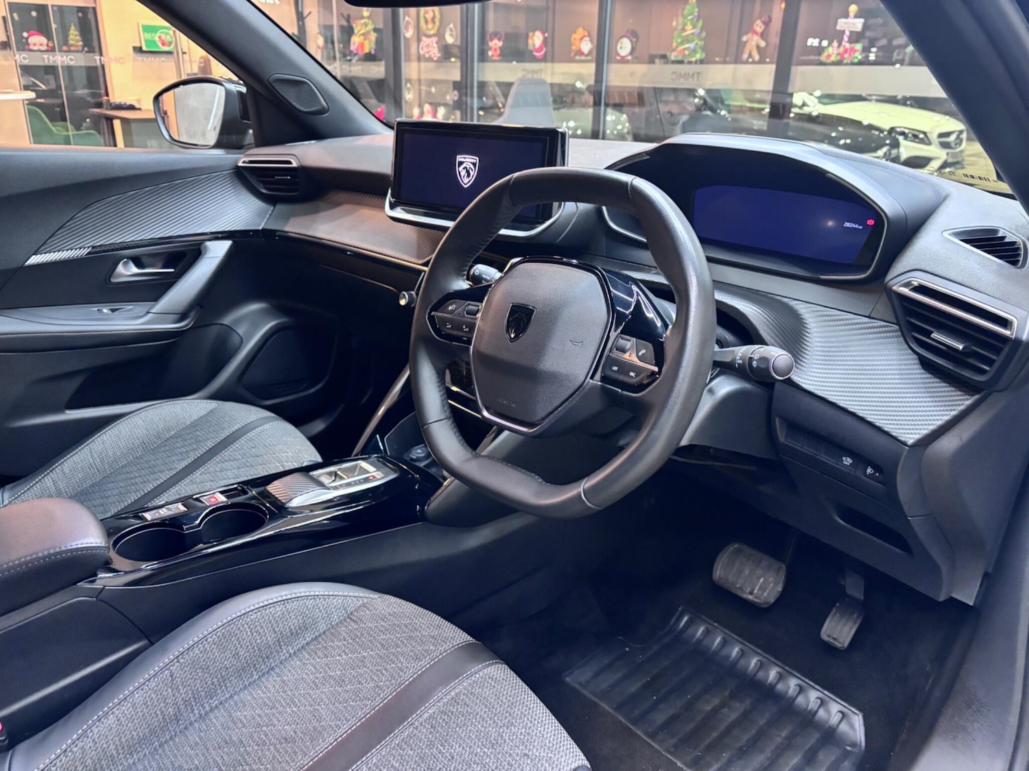 Used Peugeot 2008 2024 for sale - 76866527: Photo 18