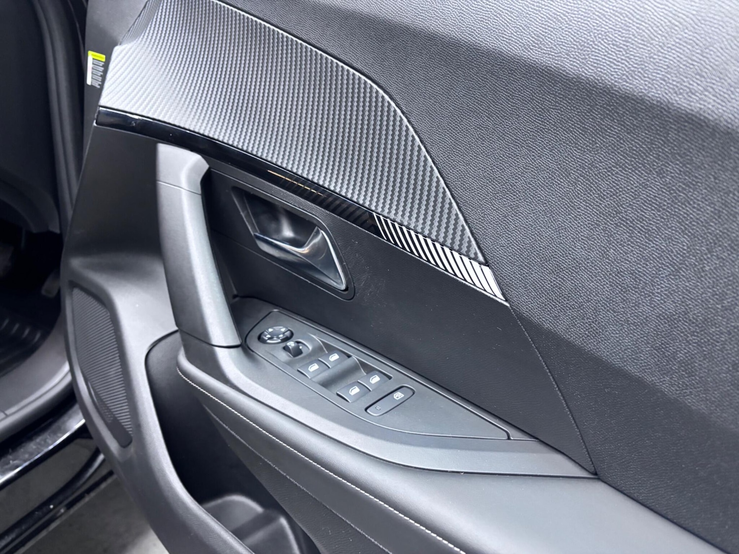 Used Peugeot 2008 2024 for sale - 76866527: Photo 33