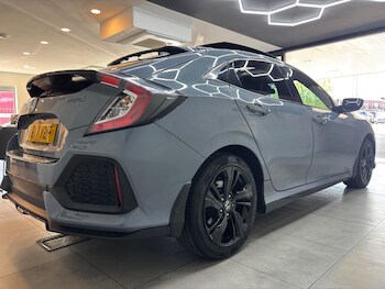 Used Honda Civic 2017 for sale - 78481474: Photo