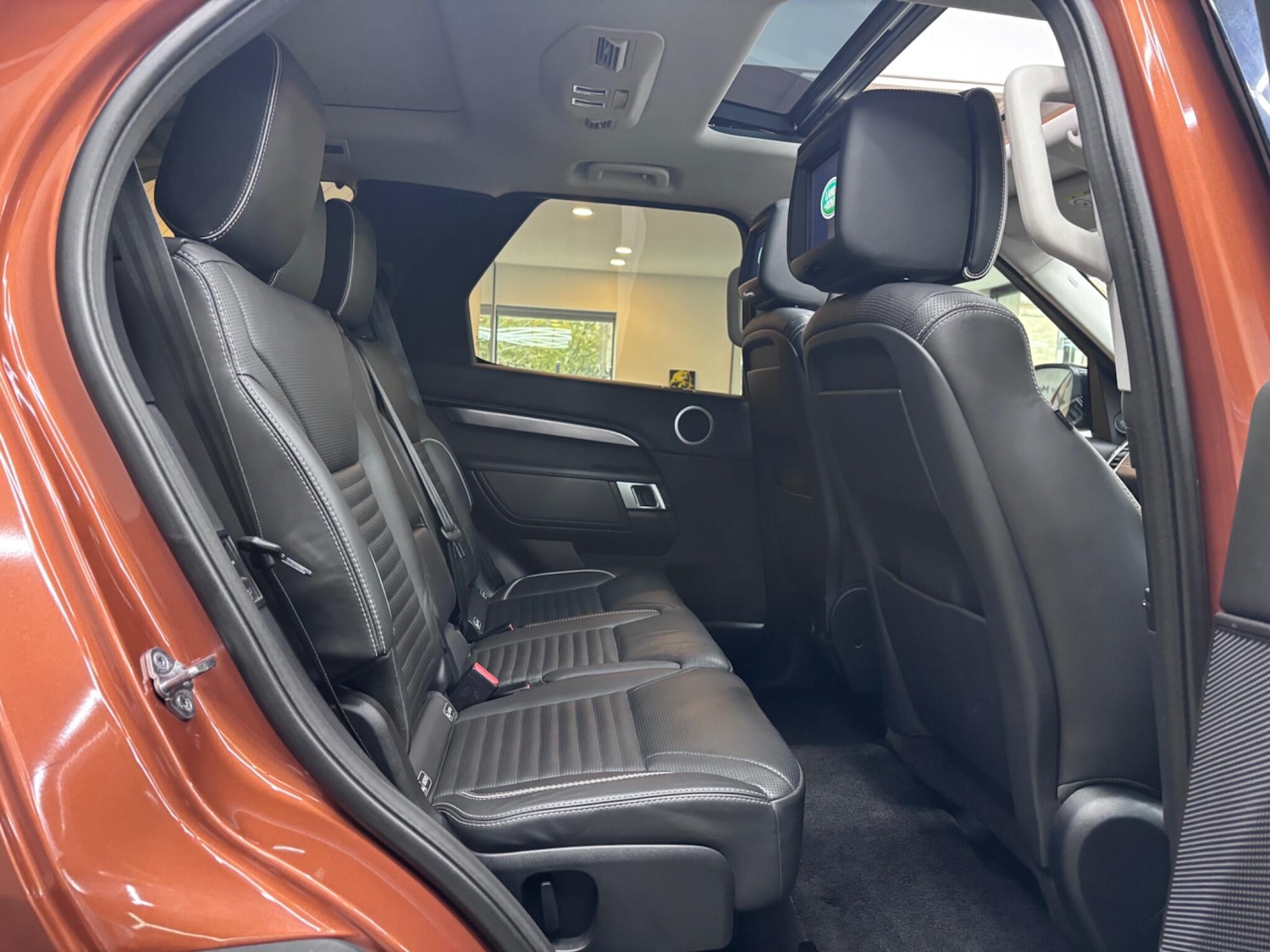 Used Land Rover Discovery 2017 for sale - 76432851: Photo 22