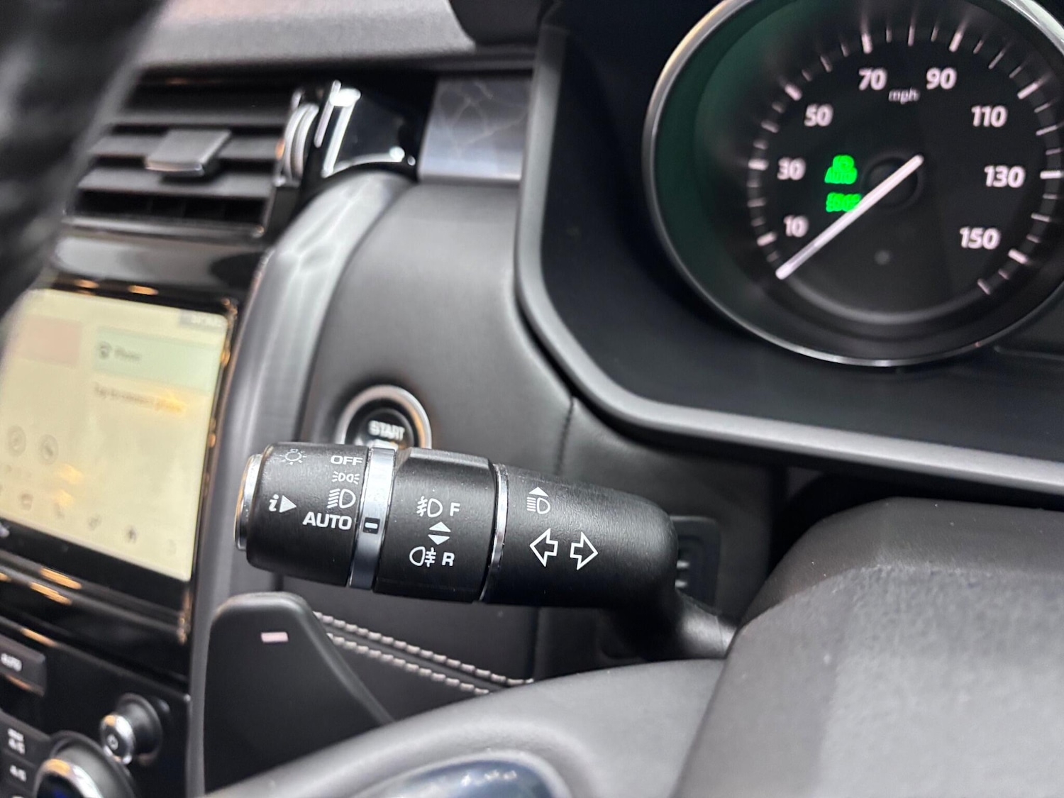 Used Land Rover Discovery 2017 for sale - 76432851: Photo 32