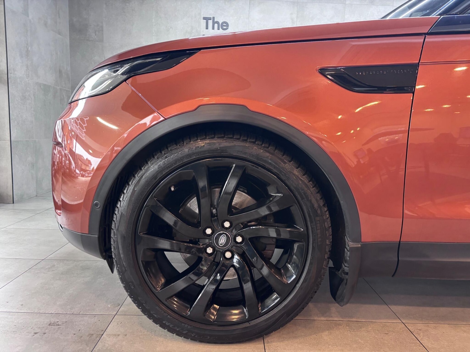 Used Land Rover Discovery 2017 for sale - 76432851: Photo 37