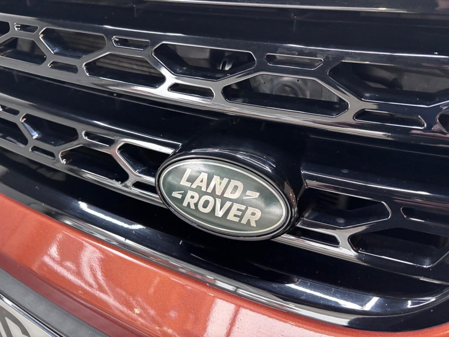 Used Land Rover Discovery 2017 for sale - 76432851: Photo 60