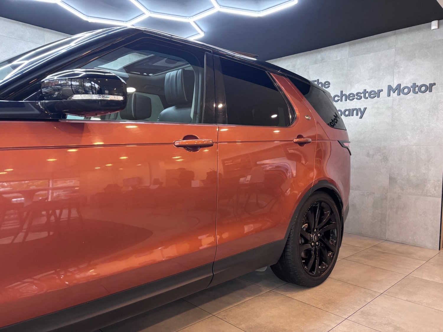 Used Land Rover Discovery 2017 for sale - 76432851: Photo 69