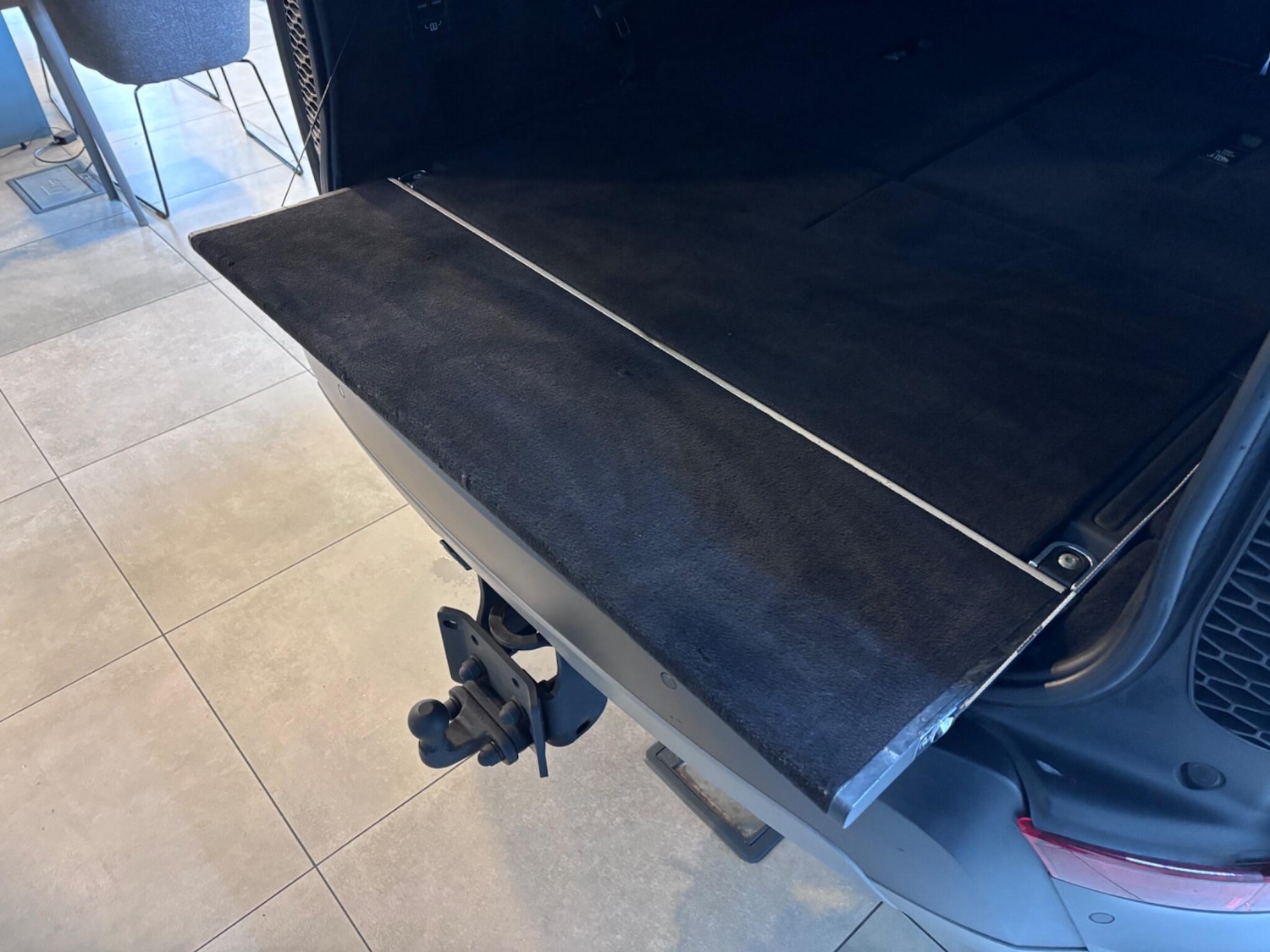 Used Land Rover Discovery 2017 for sale - 76432851: Photo 72