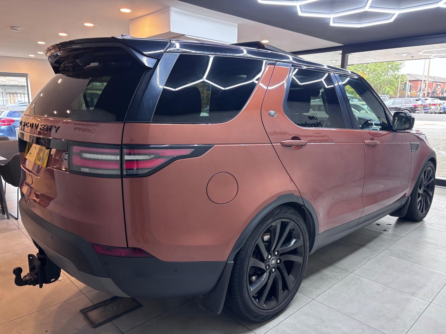 Used Land Rover Discovery 2017 for sale - 76432851: Photo 8