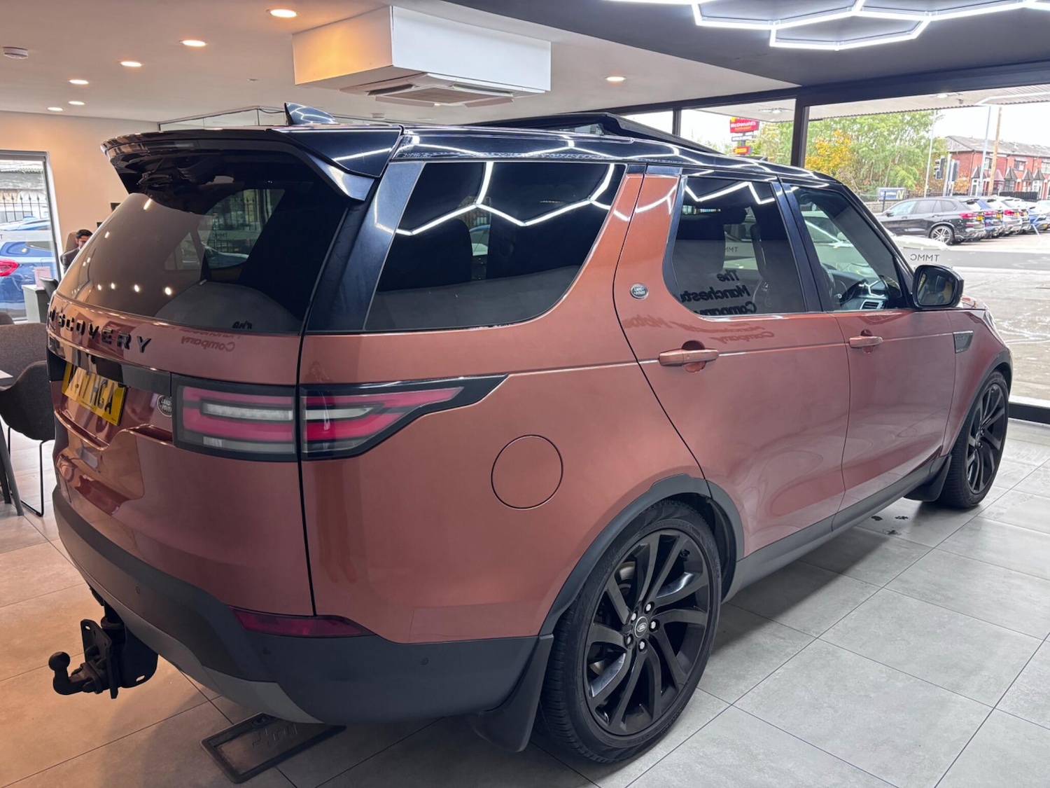 Used Land Rover Discovery 2017 for sale - 76432851: Photo 9