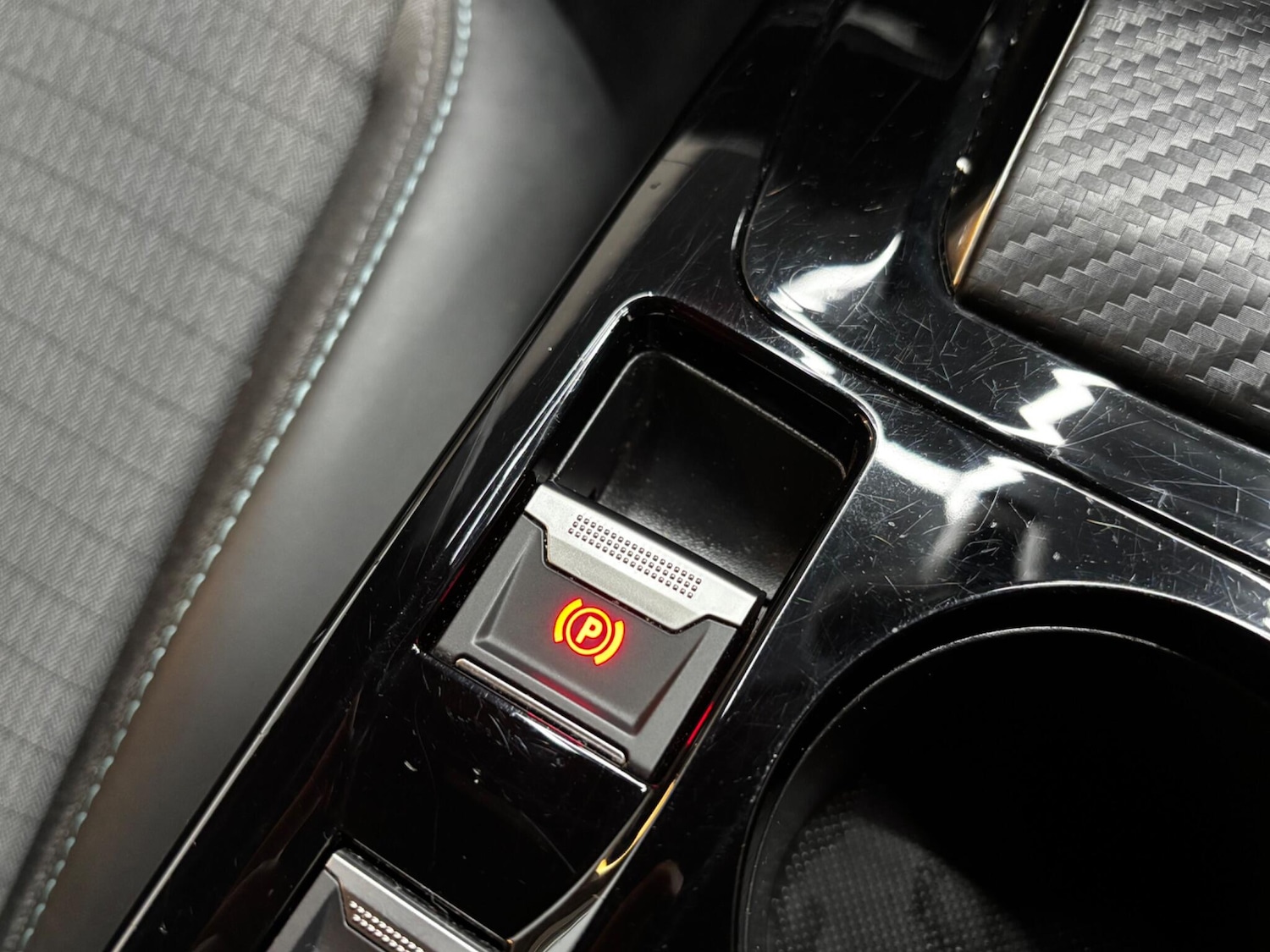 Used Peugeot 2008 2023 for sale - 78101011: Photo 31