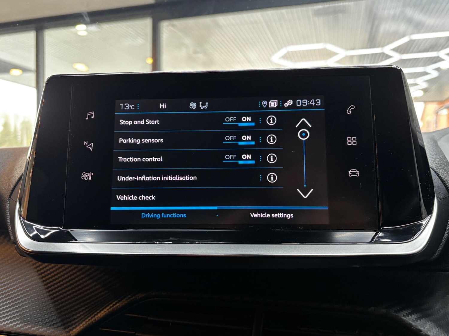 Used Peugeot 2008 2023 for sale - 78101011: Photo 38