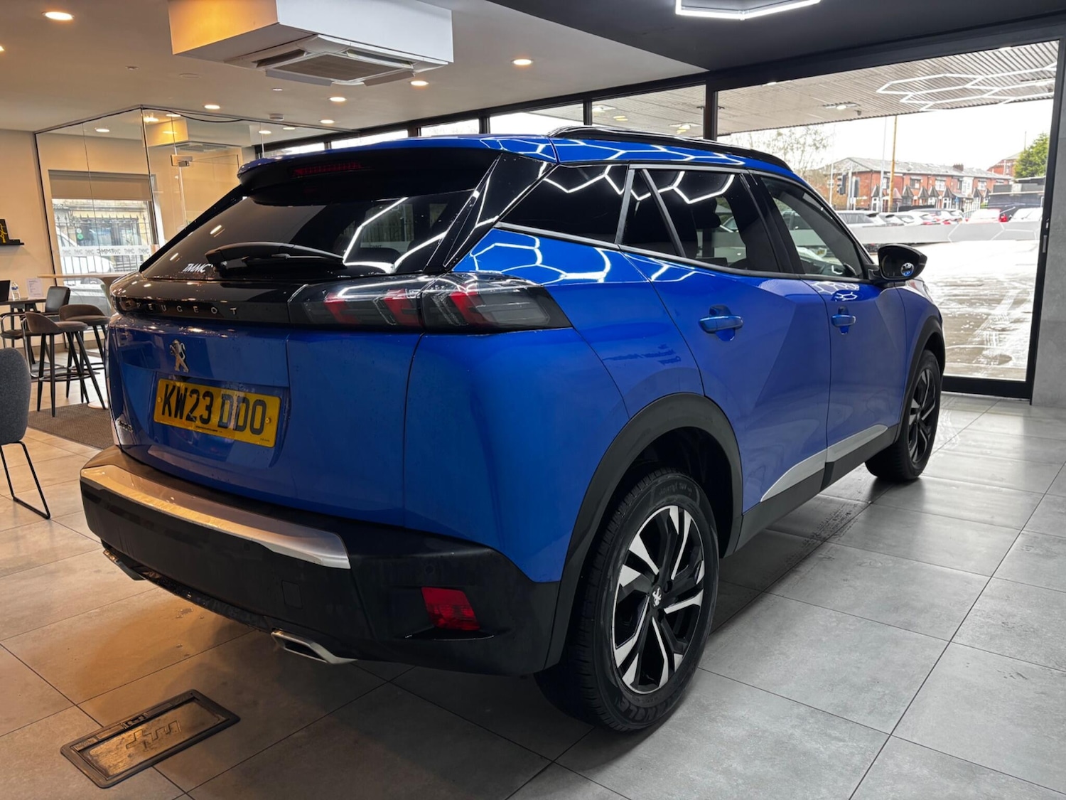 Used Peugeot 2008 2023 for sale - 78101011: Photo 8