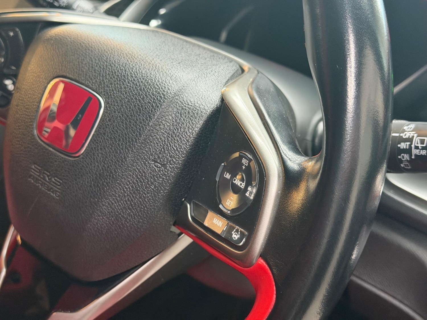 Used Honda Civic 2018 for sale - 77098204: Photo 26