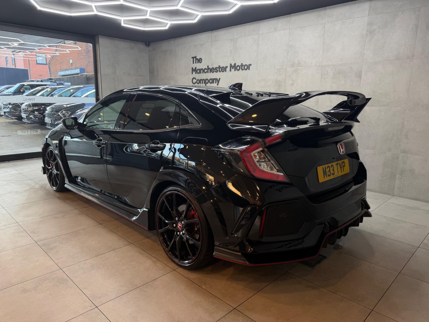 Used Honda Civic 2018 for sale - 77098204: Photo 3