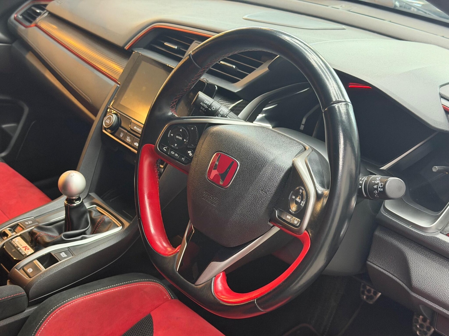 Used Honda Civic 2018 for sale - 77098204: Photo 42