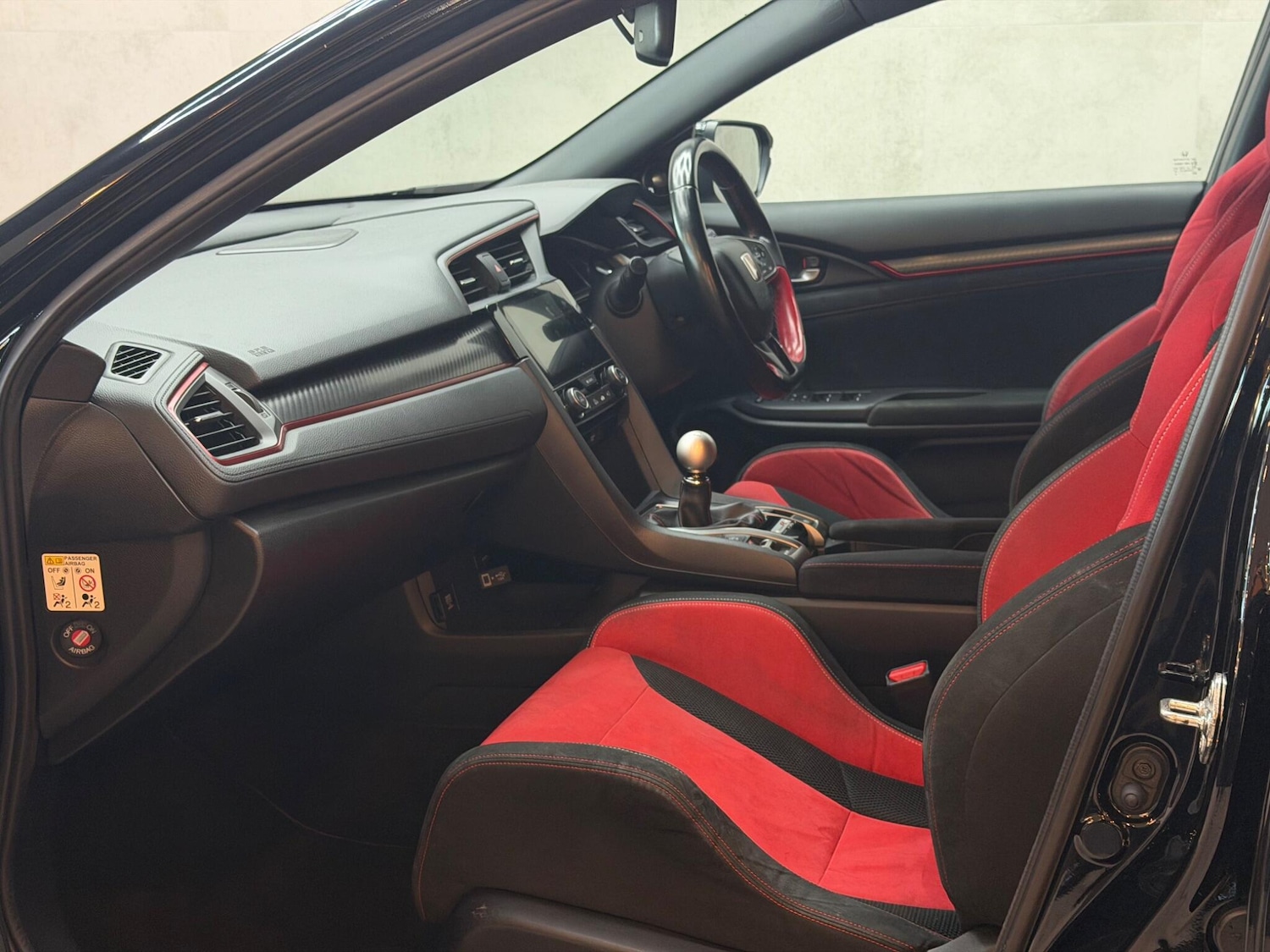 Used Honda Civic 2018 for sale - 77098204: Photo 43