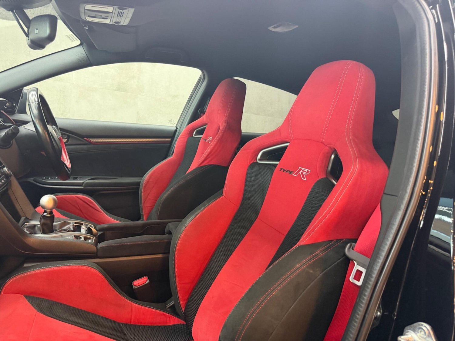 Used Honda Civic 2018 for sale - 77098204: Photo 44