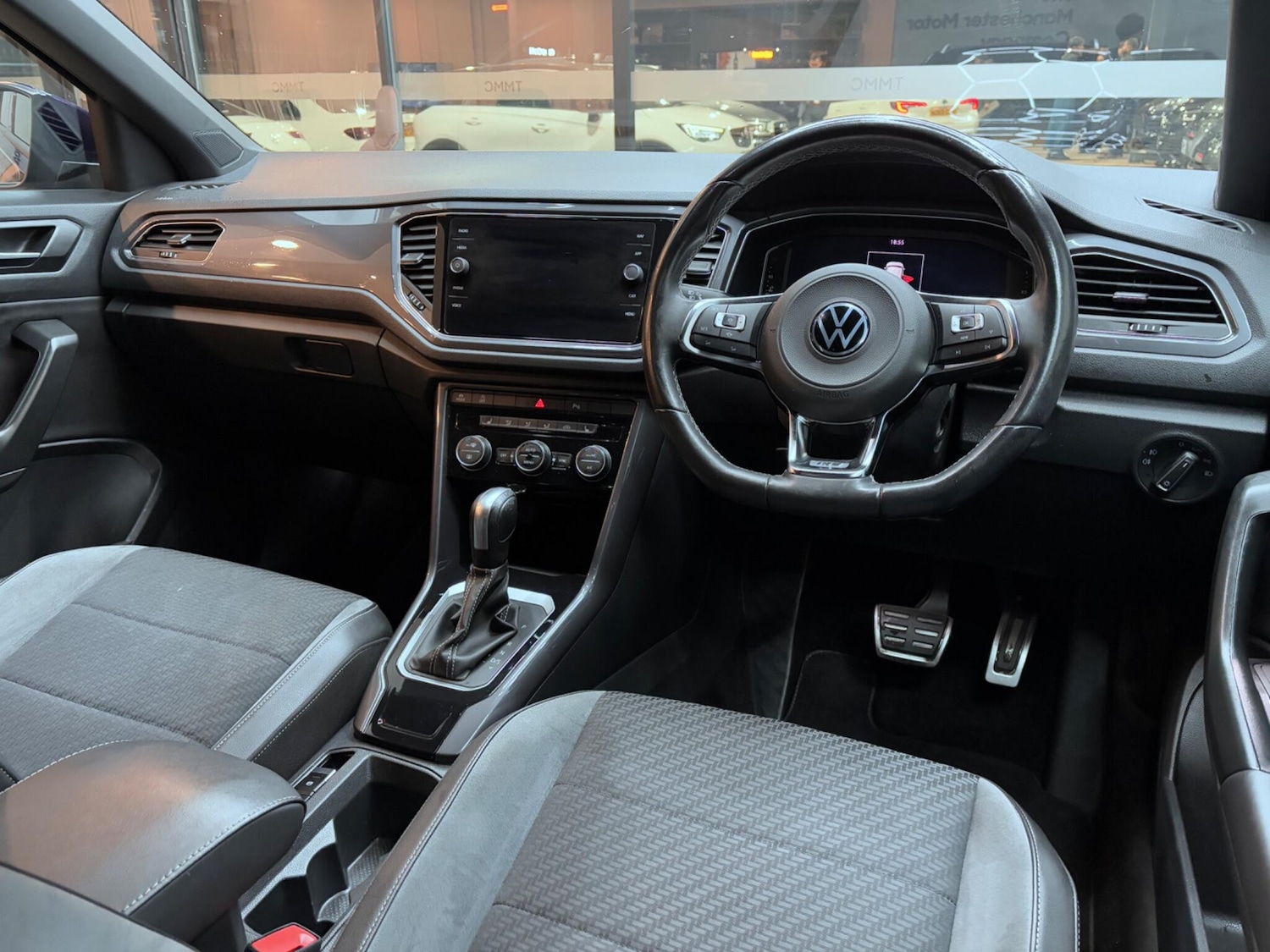 Used Volkswagen T-Roc 2020 for sale - 76522506: Photo 18