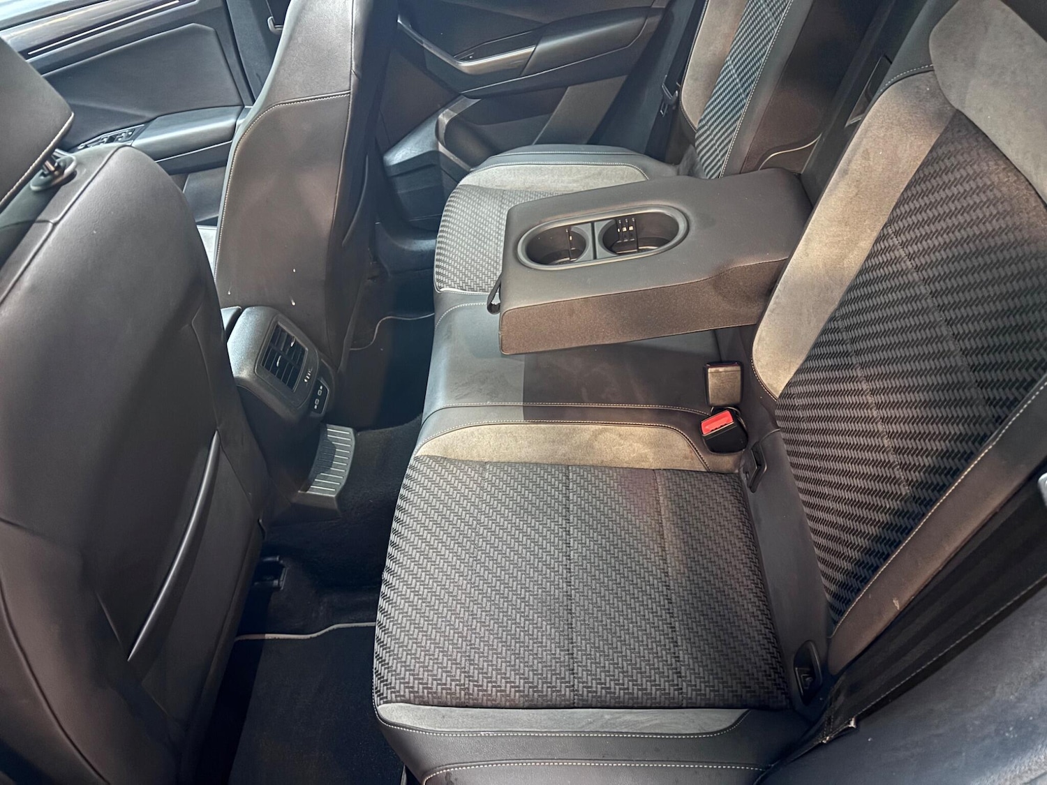 Used Volkswagen T-Roc 2020 for sale - 76522506: Photo 27