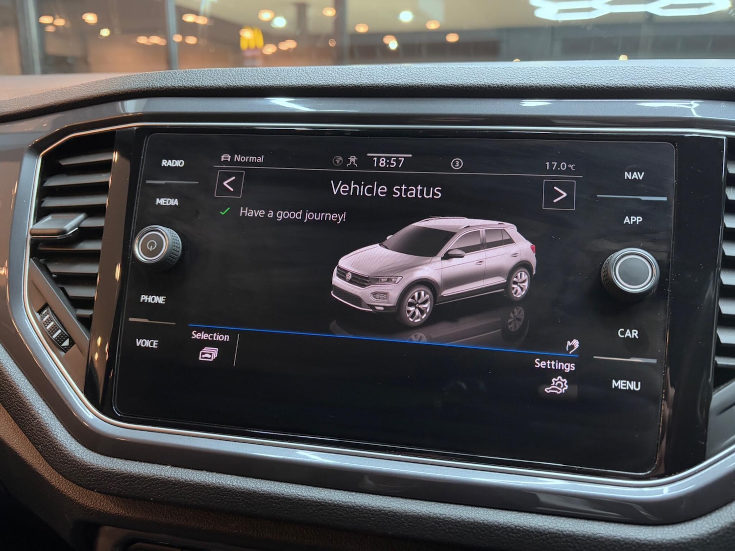 Used Volkswagen T-Roc 2020 for sale - 76522506: Photo 51