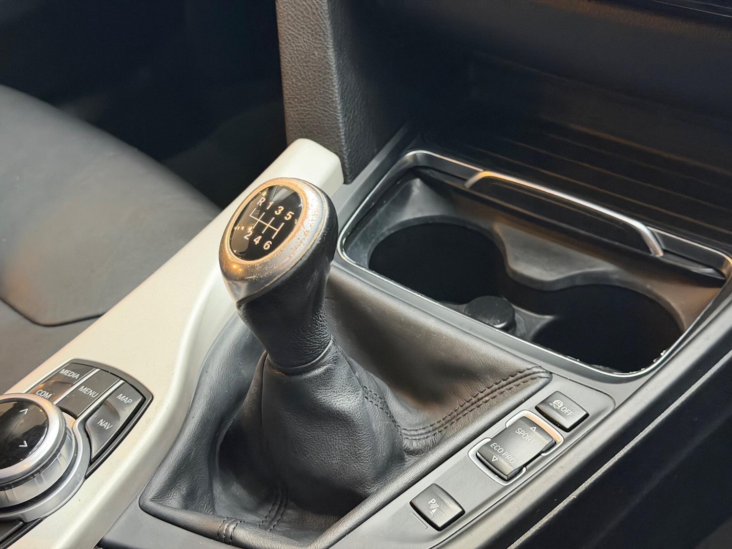 Used BMW 4 Series 2017 for sale - 77439900: Photo 10