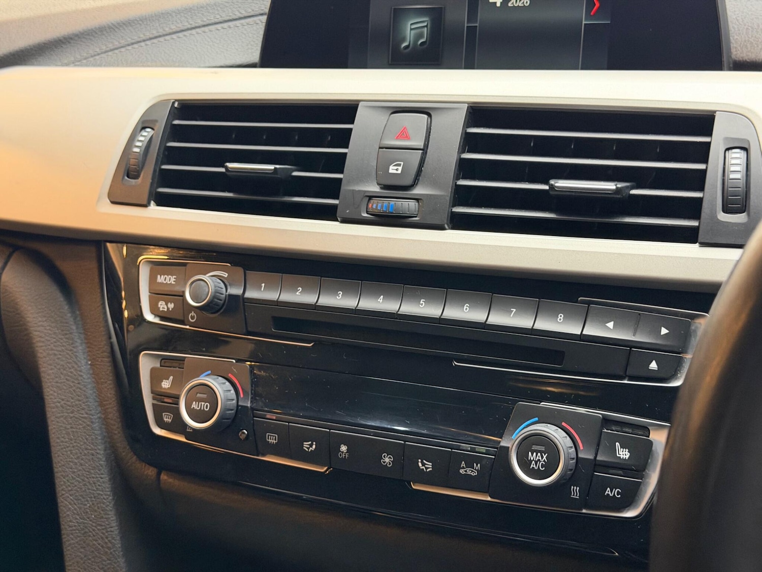 Used BMW 4 Series 2017 for sale - 77439900: Photo 37