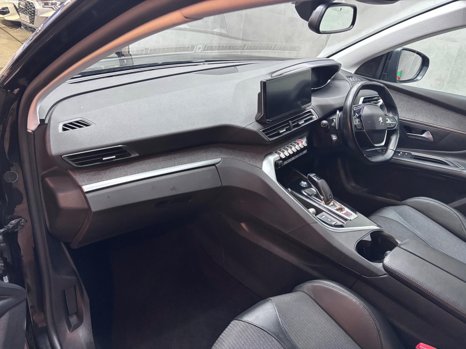 Used Peugeot 5008 2021 for sale - 76607438: Photo 11