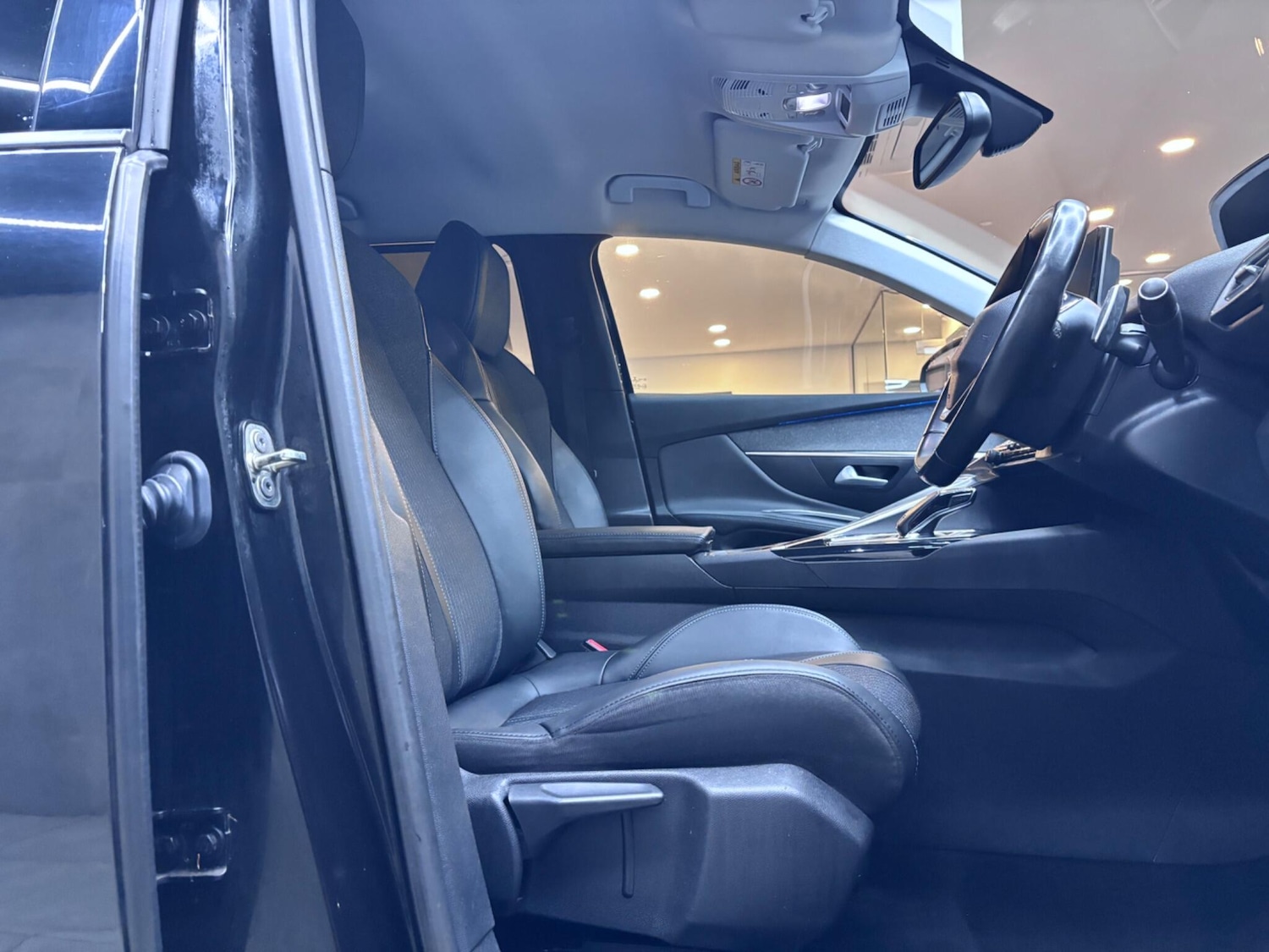 Used Peugeot 5008 2021 for sale - 76607438: Photo 19