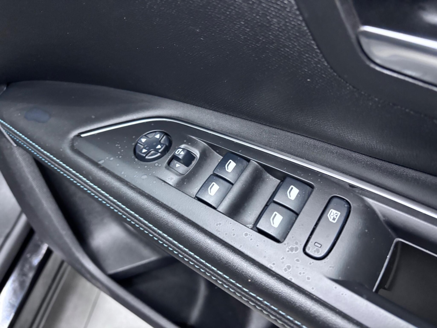 Used Peugeot 5008 2021 for sale - 76607438: Photo 35