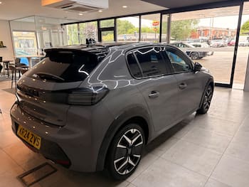 Used Peugeot 208 2024 for sale - 79670141: Photo