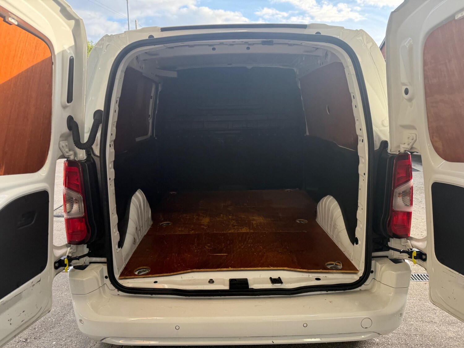 Used Vauxhall Combo 2020 for sale - 76440356: Photo 43