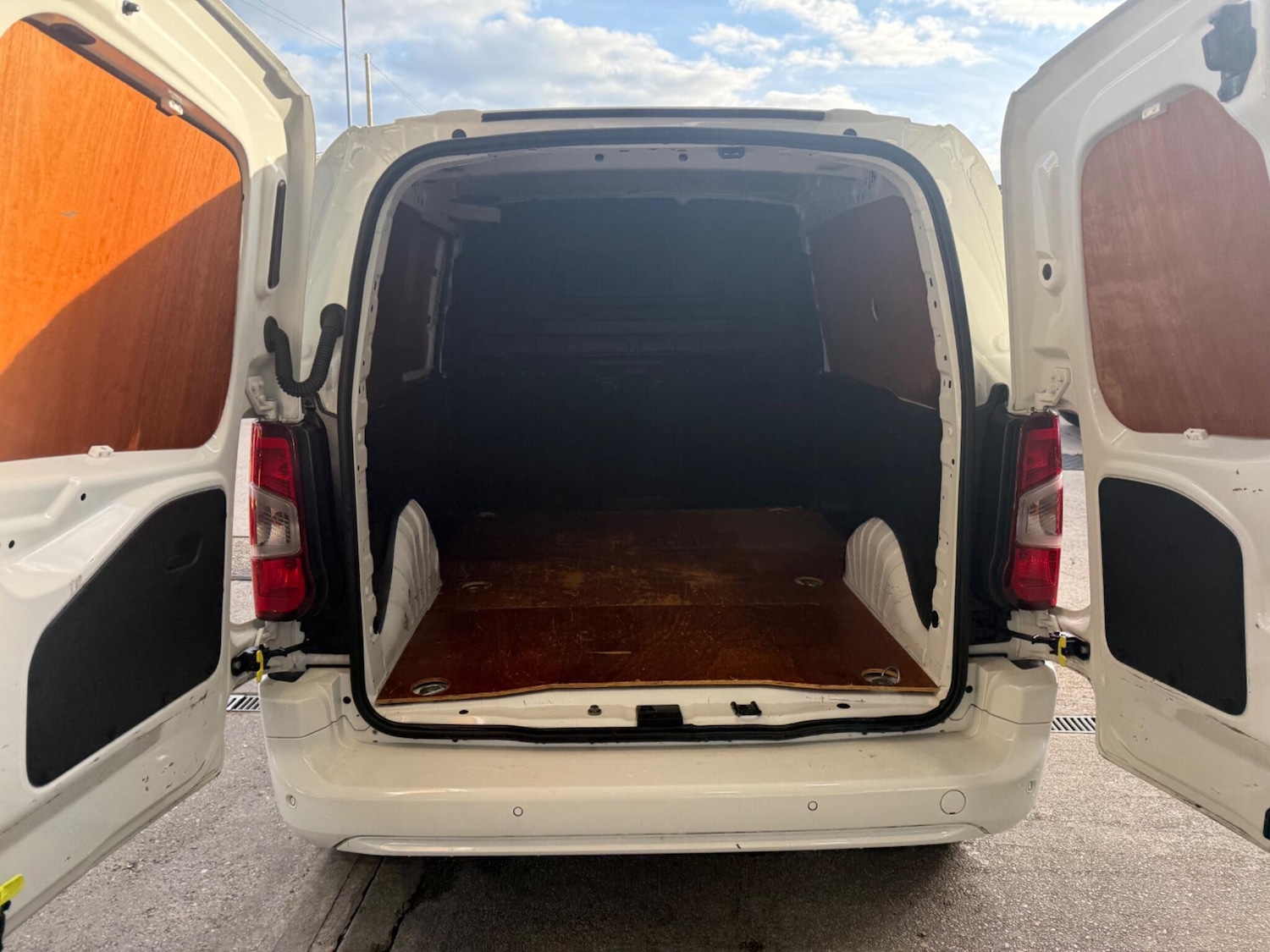 Used Vauxhall Combo 2020 for sale - 76440356: Photo 50