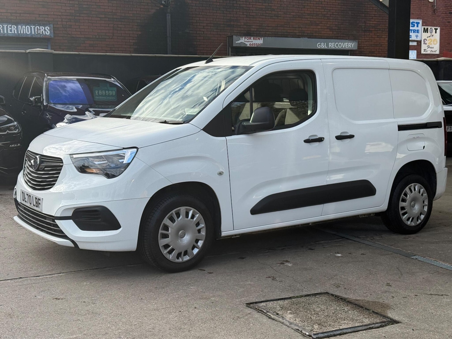 Used Vauxhall Combo 2020 for sale - 76440356: Photo 6