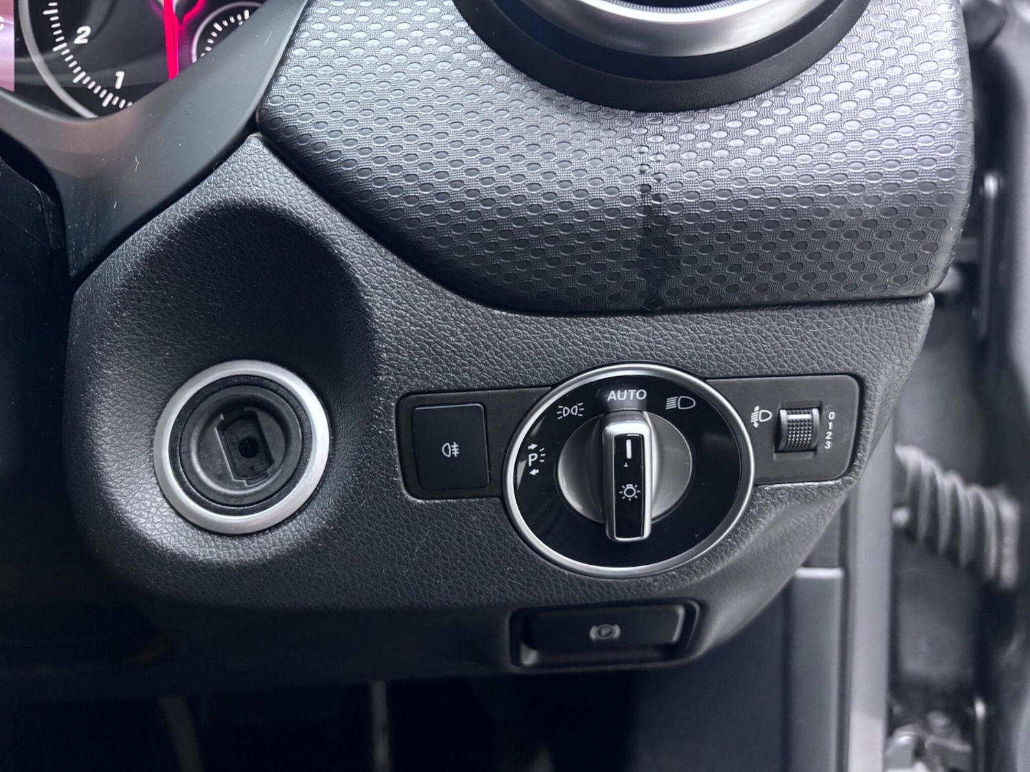 Used Mercedes-Benz A-Class 2018 for sale - 77696476: Photo 29