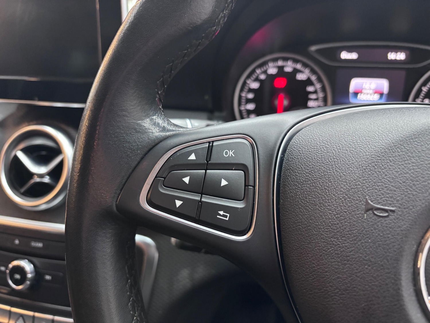 Used Mercedes-Benz A-Class 2018 for sale - 77696476: Photo 31