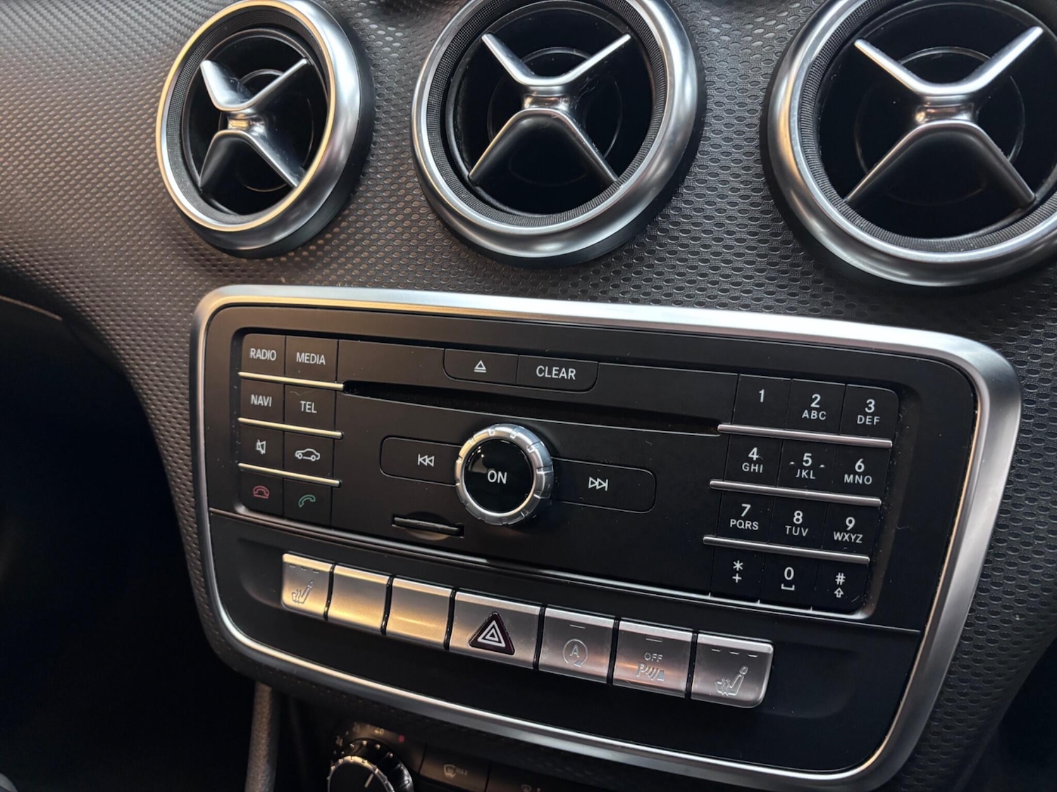 Used Mercedes-Benz A-Class 2018 for sale - 77696476: Photo 32