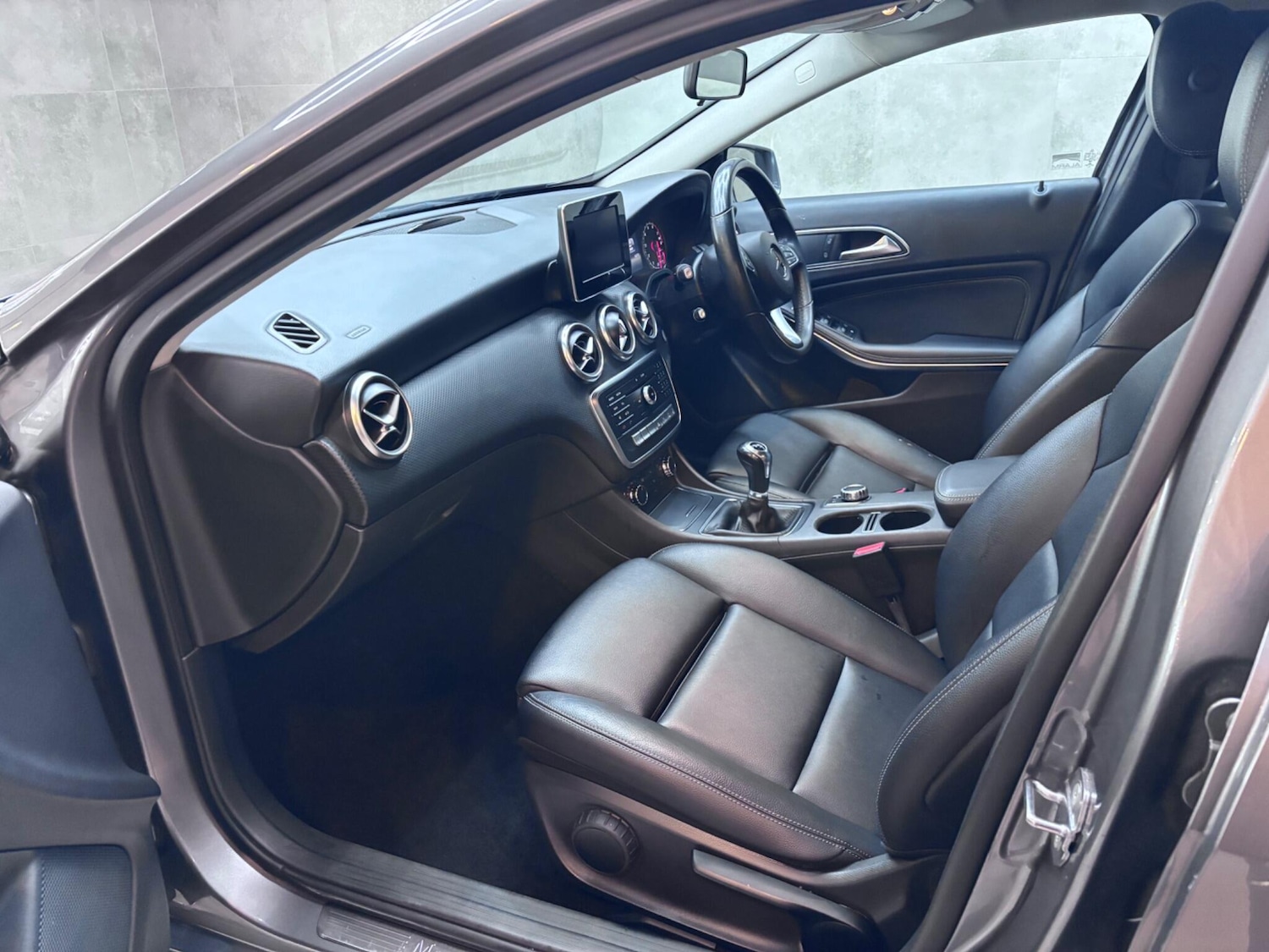 Used Mercedes-Benz A-Class 2018 for sale - 77696476: Photo 52