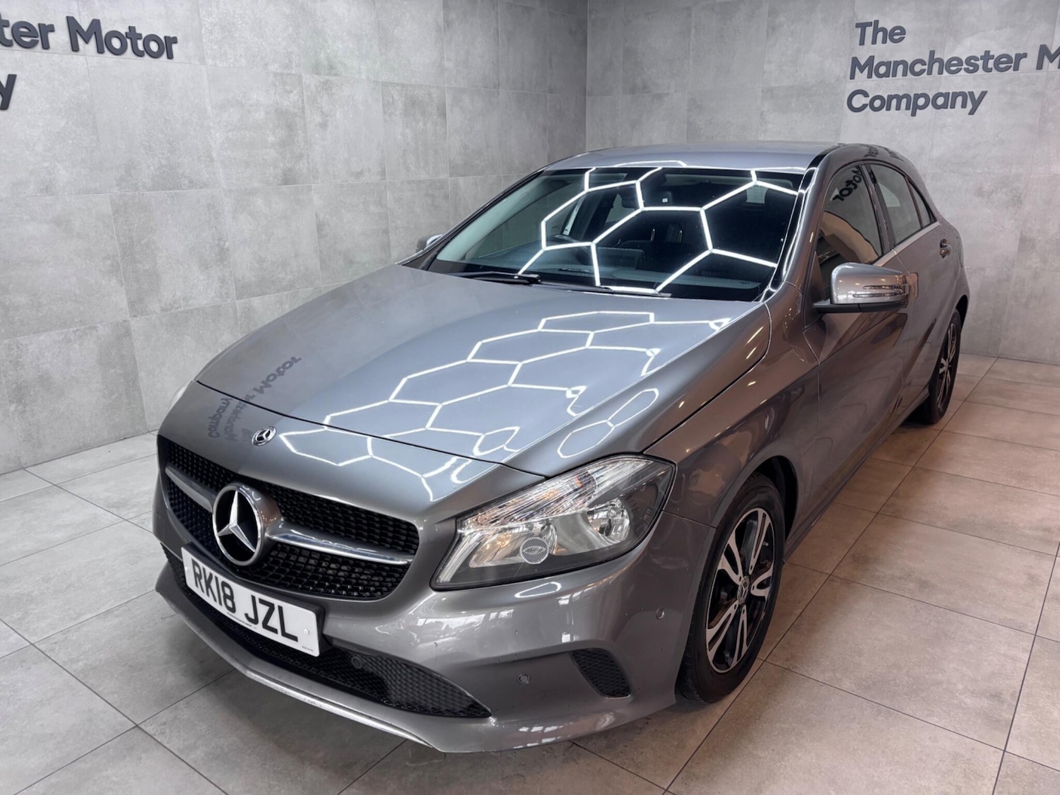 Used Mercedes-Benz A-Class 2018 for sale - 77696476: Photo 6