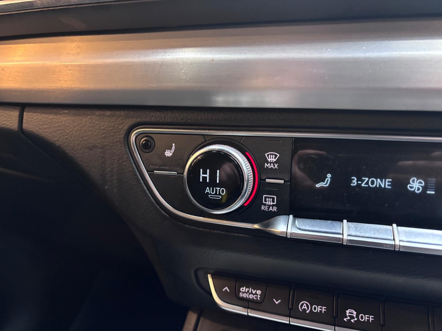 Used Audi Q5 2019 for sale - 76887241: Photo 40