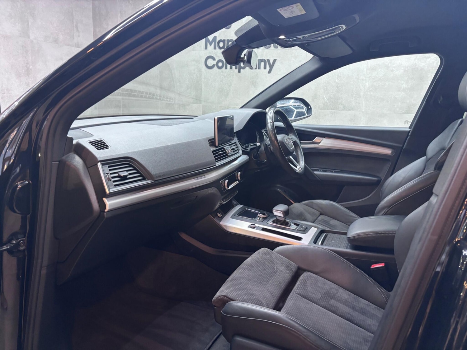 Used Audi Q5 2019 for sale - 76887241: Photo 61