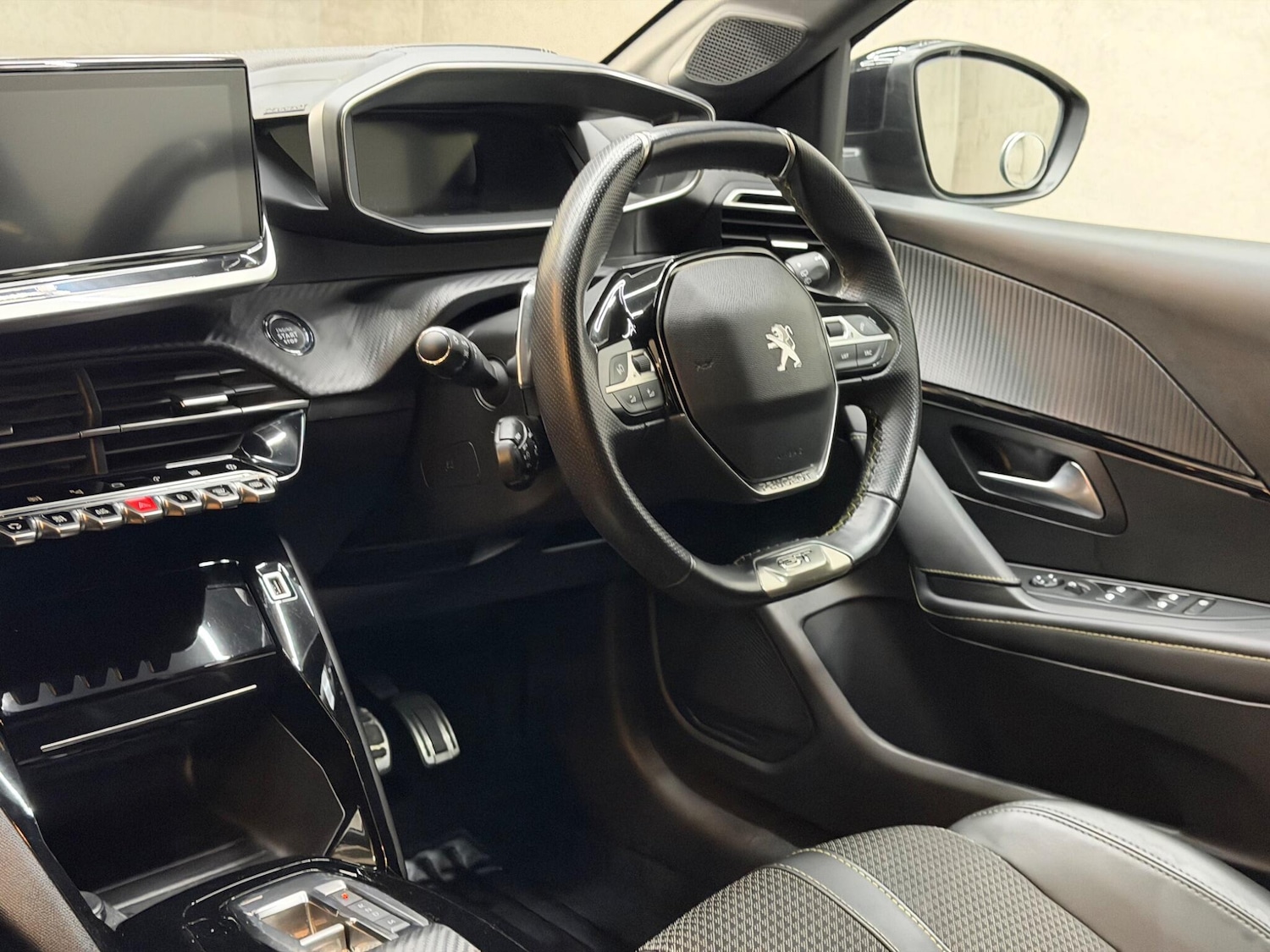 Used Peugeot 208 2023 for sale - 77925864: Photo 15