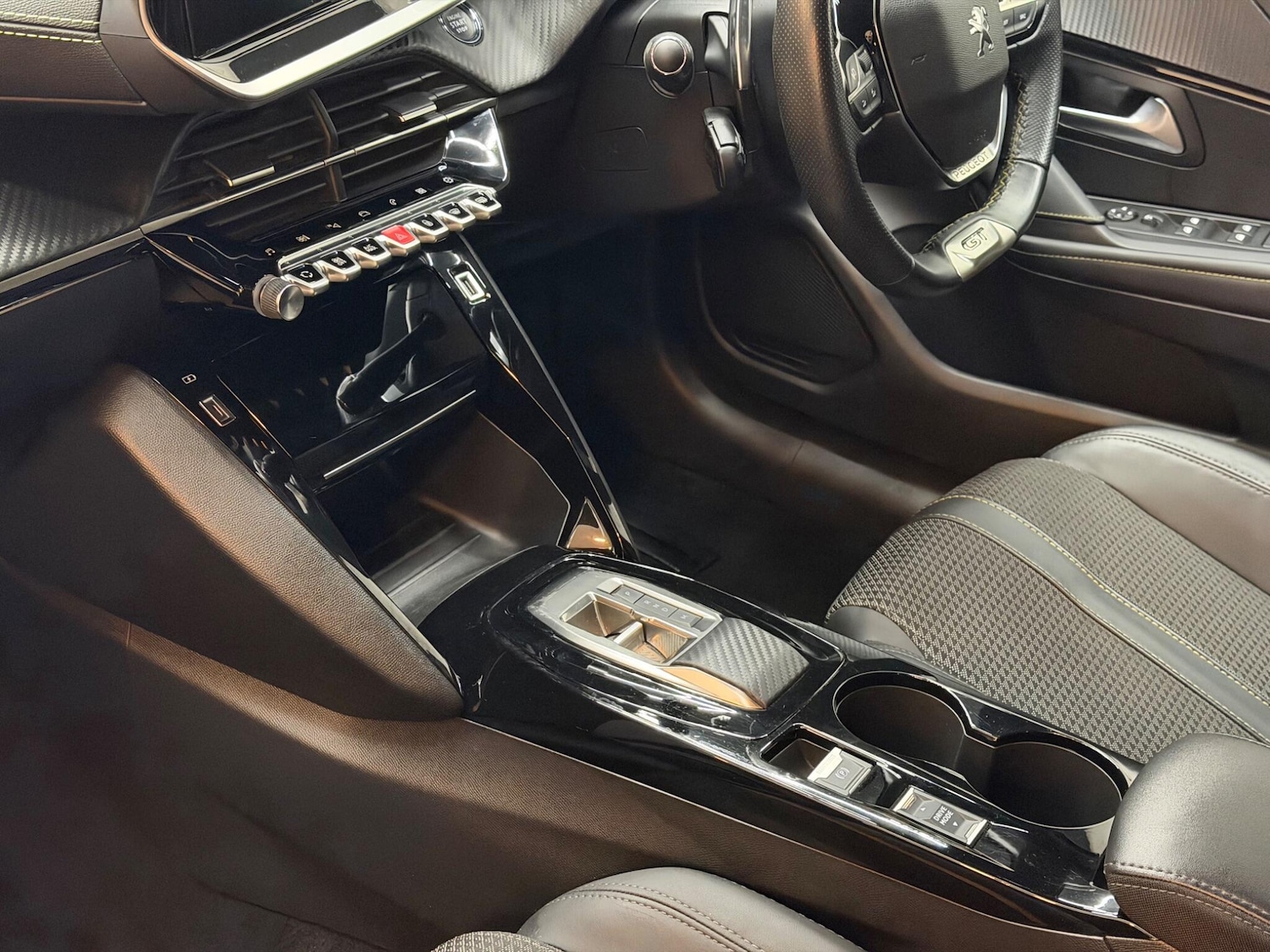 Used Peugeot 208 2023 for sale - 77925864: Photo 16