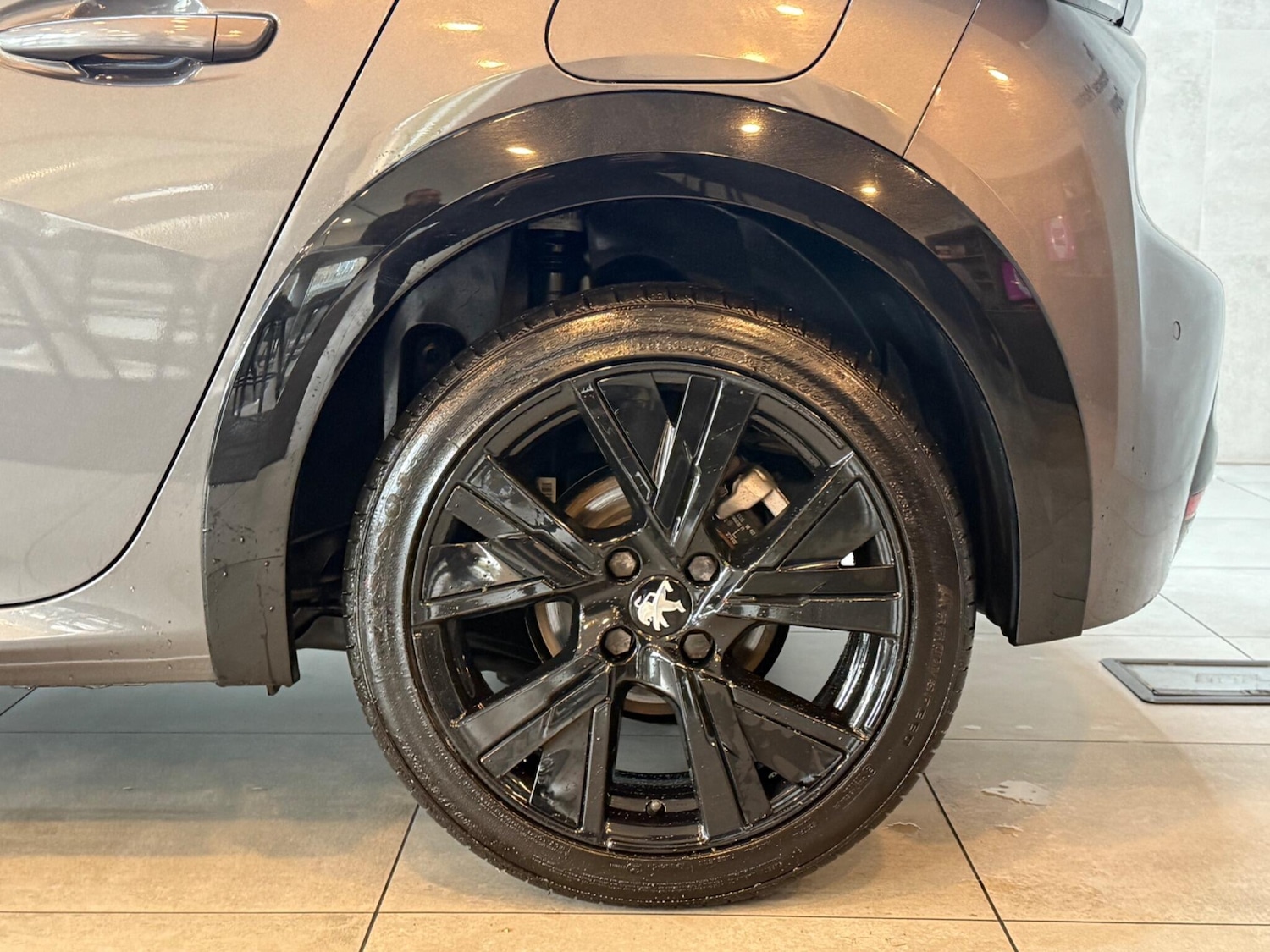 Used Peugeot 208 2023 for sale - 77017166: Photo 25