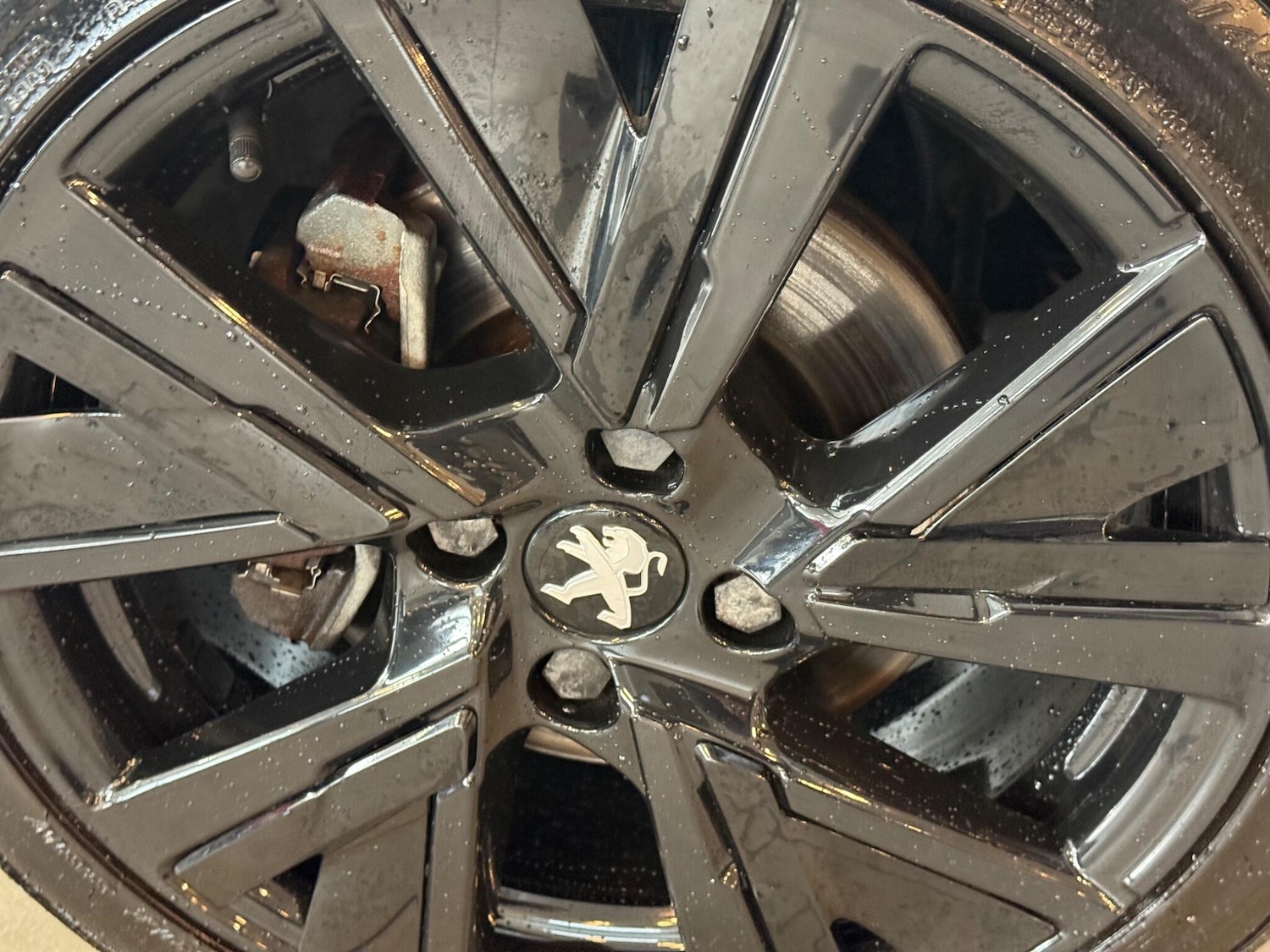 Used Peugeot 208 2023 for sale - 77017166: Photo 26