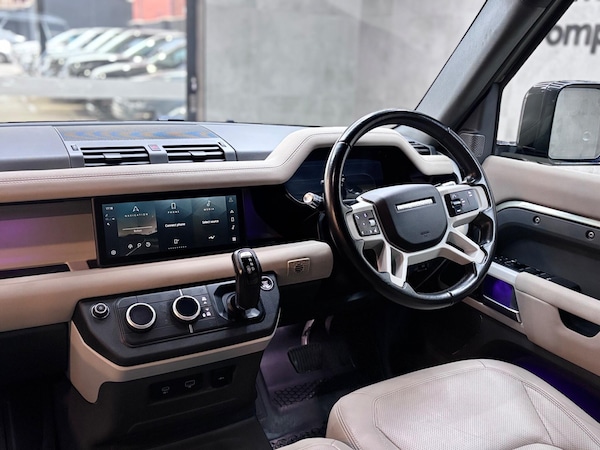 Used Land Rover Defender 110 for sale - 76284293: Photo 12