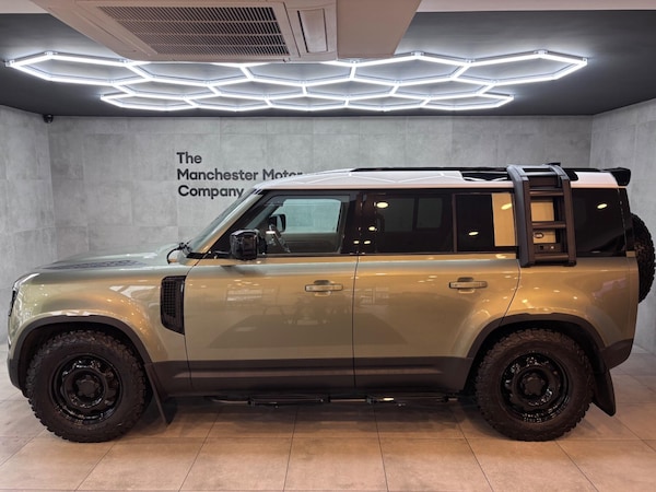 Used Land Rover Defender 110 for sale - 76284293: Photo 2