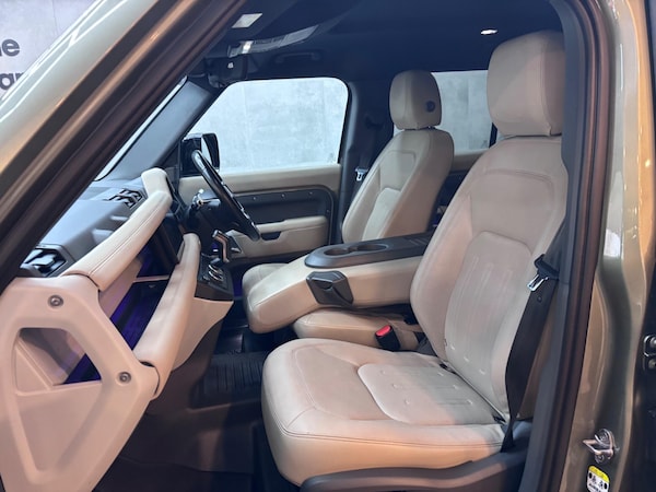 Used Land Rover Defender 110 for sale - 76284293: Photo 52