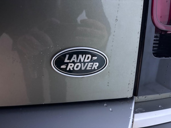 Used Land Rover Defender 110 for sale - 76284293: Photo 56