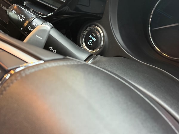 Used Mitsubishi Outlander 2016 for sale - 76317775: Photo 11